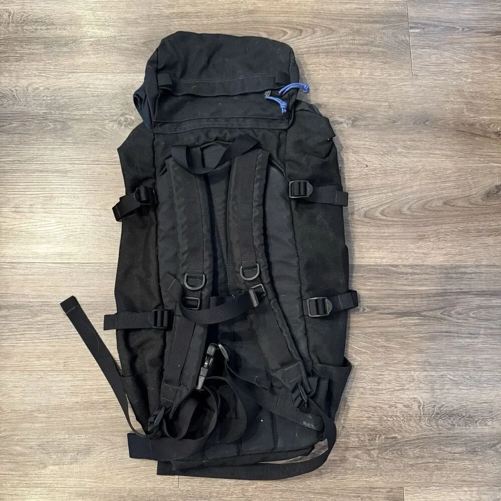 Lowe Alpine Spire 40 Backpack Black Adult Hiking Camping #2